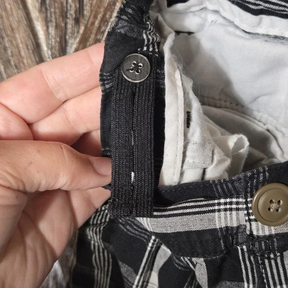 Baileys Pt. Plaid Cargo Shorts Boys Size 10 Black - Picture 7 of 10